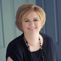 Deanne Firth