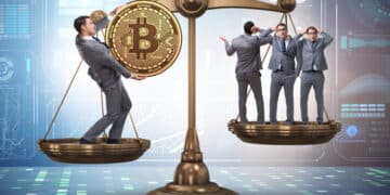 When the Big Money Enters – Crypto and Gold Bullion