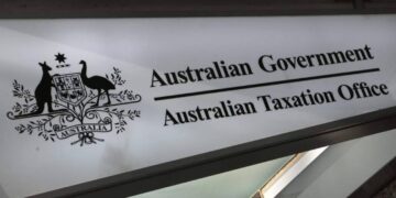 ATO apologises for database failures